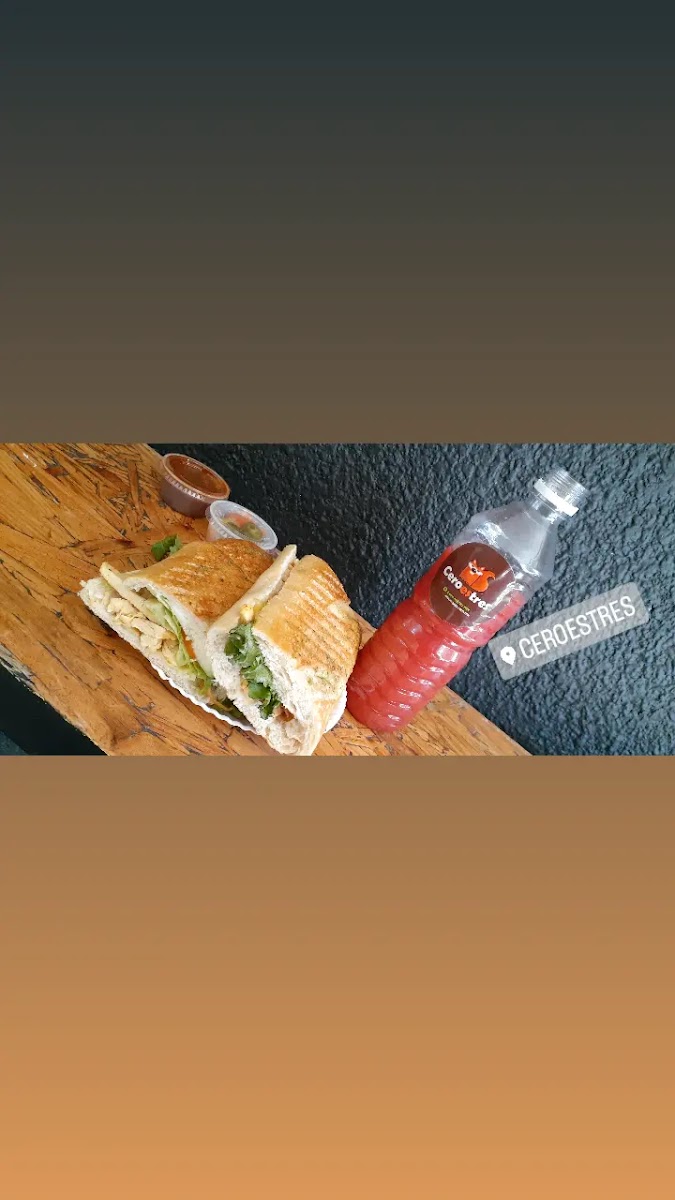 Ceroestres Jugos Y Comida Saludable-6