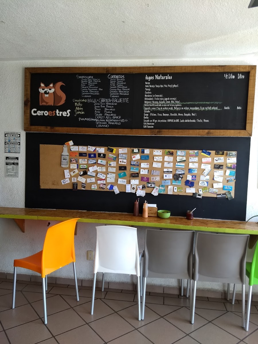 Menu Ceroestres Jugos Y Comida Saludable-1